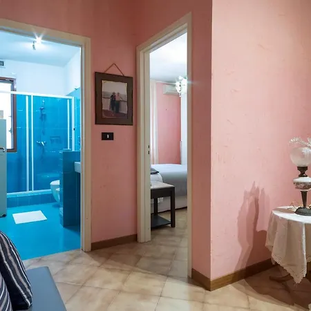 Family Friendly House Apartman *